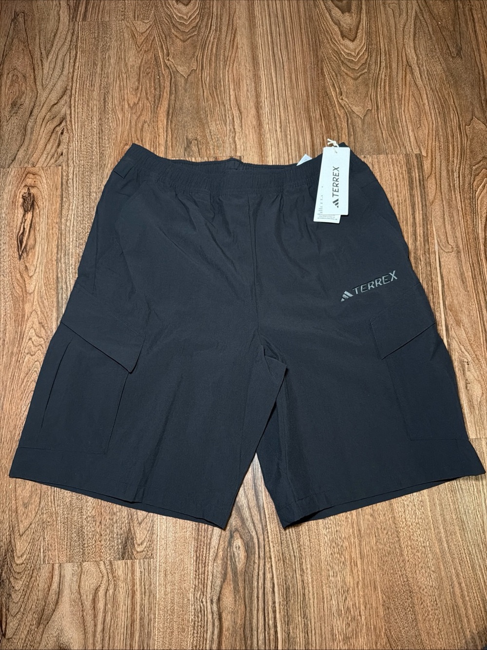 adidas Terrex Xploric Cargo Shorts Sportswear Hiking Black JE9420 Men's Medium